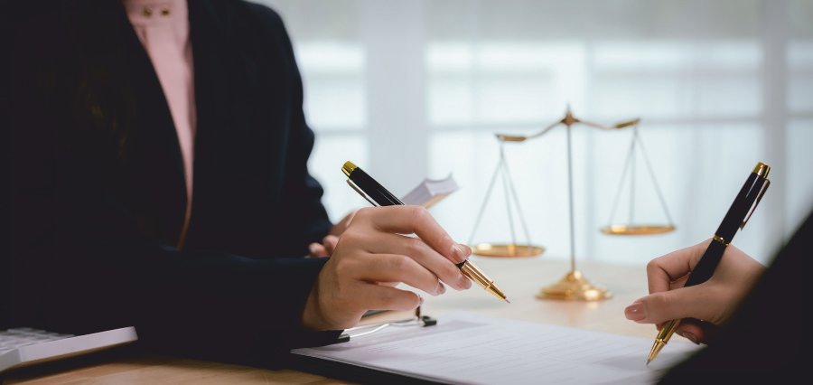 Read more about the article Yomna Badir Becomes First Woman Assistant Head of Egypt’s State Lawsuits Authority